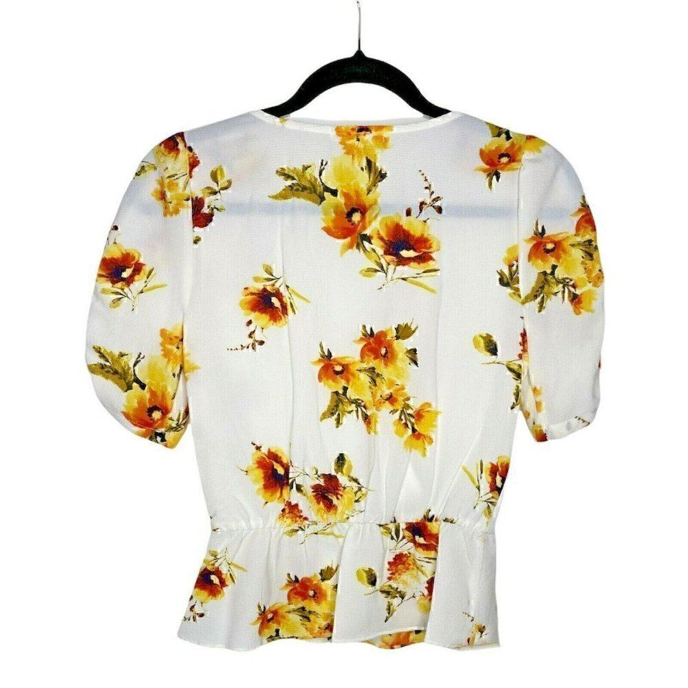 Socialite Blouse Size XS Women's Floral Short Sleeve V Neck Button Peplum Waist - Picture 4 of 7